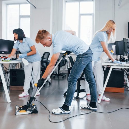 concentrated-job-group-workers-clean-modern-office-together-daytime-min